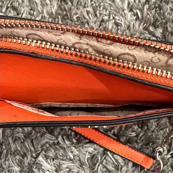 GUESS Vibrant Orange Crossbody Bag - Picture 6 of 7